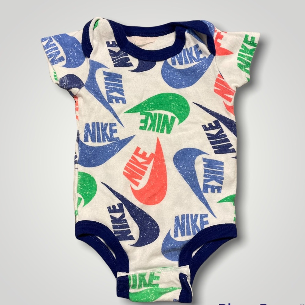 0-6M Nike Onesie